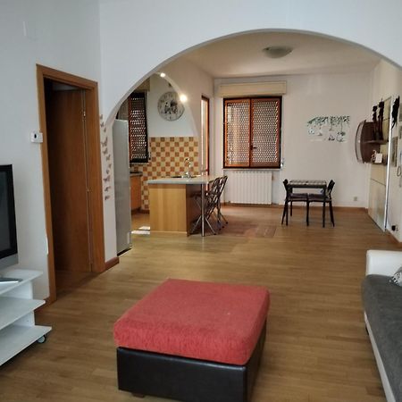 Casa Mirella Lägenhet Siena Exteriör bild